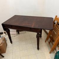 Arredamento antico più oggetti