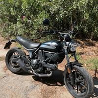 Ducati scambler 400