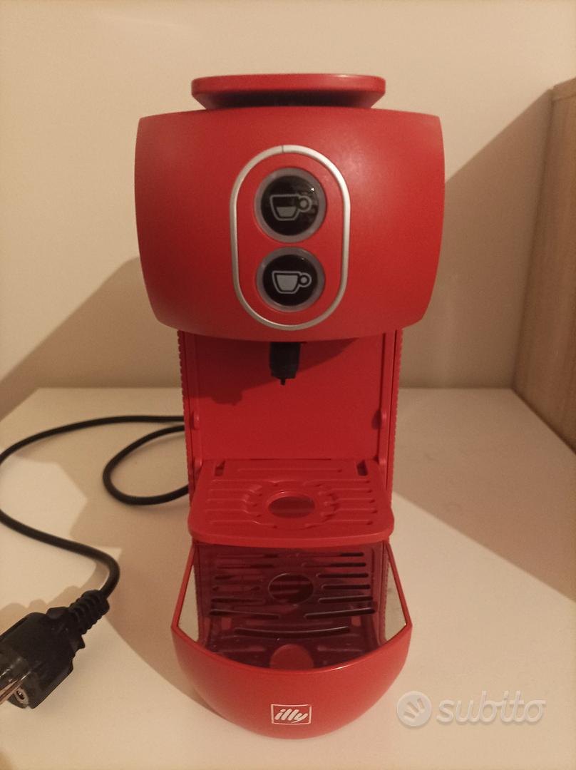 Macchina da caffè a cialde E.S.E. Illy Easy rossa - Elettrodomestici In  vendita a Milano