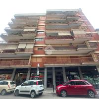 4 LOCALI A BARLETTA