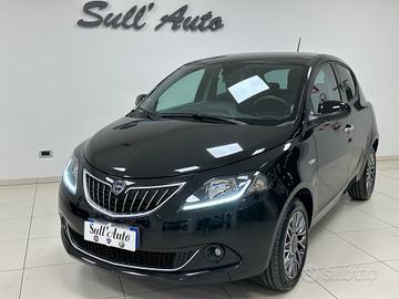 Lancia Ypsilon 1.0 FireFly Hybrid Gold Plus - 2023