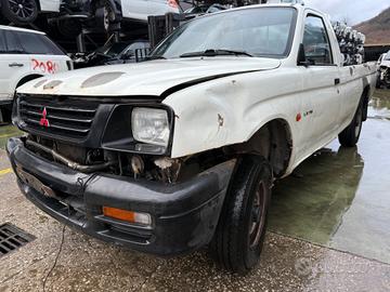 Ricambi usati per Mitsubishi L200 Pick Up 2.5 Dies