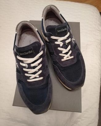 Scarpe uomo camoscio blu Nero Giardini numero 41