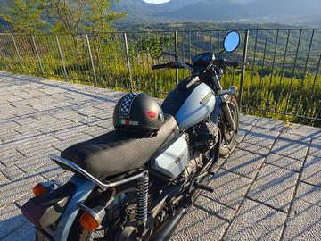 moto Guzzi v50