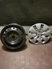 4 Cerchi+copricerchi originali TOYOTA YARIS 09