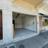 Negozio viareggio - centro - piazza mercato cavour