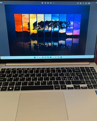 Pc portatile Galaxy Book 15,6'' i7 16GB RAM