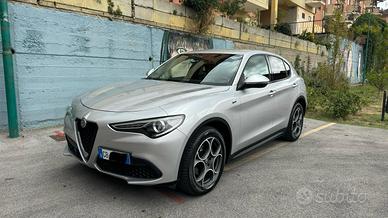Alfa Romeo Stelvio 2.2 190 cv Q4 Sprint 08/2020