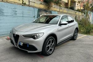 Alfa Romeo Stelvio 2.2 190 cv Q4 Sprint 08/2020