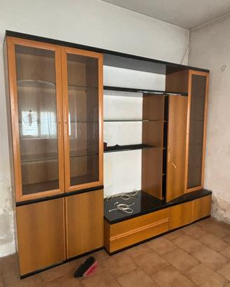 Mobile TV con vetrine