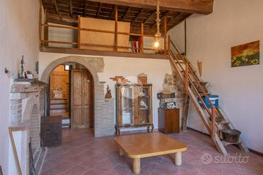 MULTILOCALE A TARANO