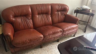 Divano in similpelle