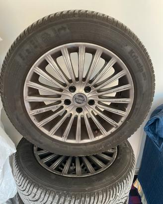 Cerchi  5 fori + gomme 225/55/17 101V  audi/Vw