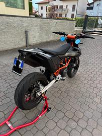 Ktm smc-r 690 2023 A2