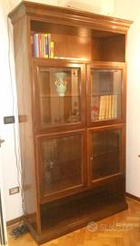 Libreria vetrina Selva Arena