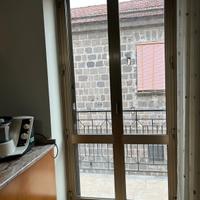 finestre in alluminio e doppio vetro 
