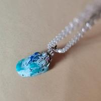 Ciondolo pietra quarzo blu grezza 
