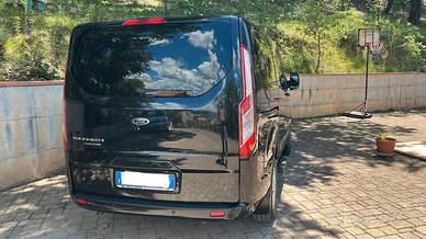 Tourneo Custom 9 posti