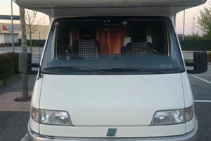 camper  caravan mobilvetta top driver 61 pochi km