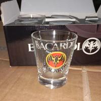 bicchieri della Bacardi 