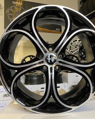 Cerchi NUOVI Alfa Romeo raggio 18 cod.83492