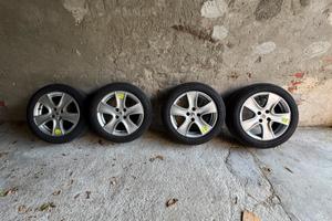 Cerchi lega 16 Renault ( 6.5J 4x100 ET 44 )