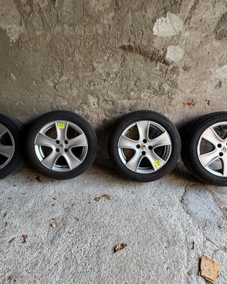Cerchi lega 16 Renault clio ( 6.5J 4x100 ET 44 )