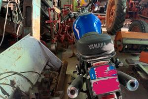 Yamaha XJ600
