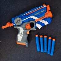 Pistola Nerf N-Strike Firestrike & dardi, perfetta