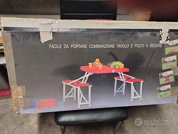 tavolo e sedie da picnic 