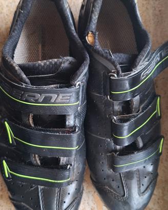 Gaerne Scarpe con attacchi per MTB 