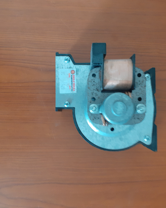 Ventilatore centrifugo 23w 2800giri