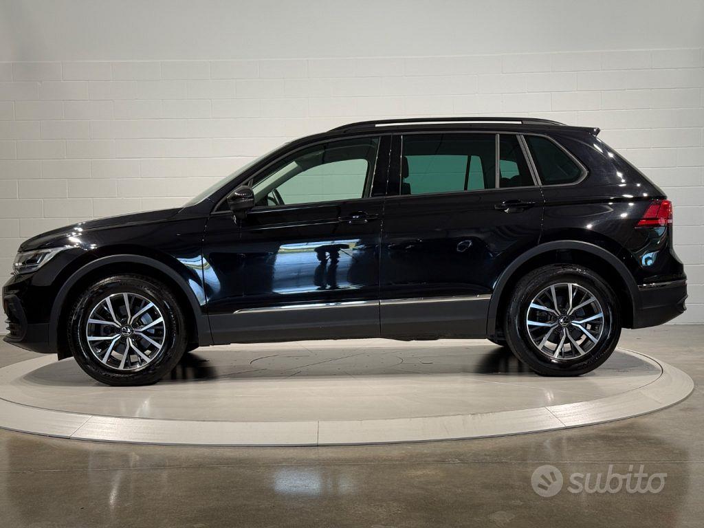 Volkswagen Tiguan 2023 photo 2