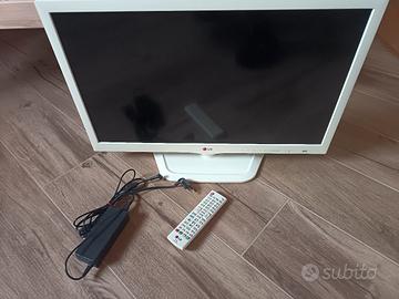 LG 26 pollici Smart TV Slim LED HD Ready 100 MCI

