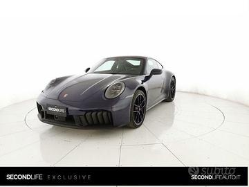 Porsche 911 VIII Carrera 992 Coupe 3.6 Carrer...