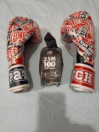 Guantoni e Paratibia sport da combattimento / arti