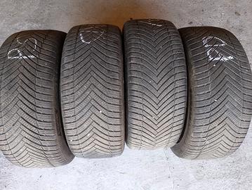 Gomme usate quattro stagioni 215-45-16 Imperial 
