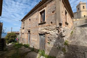 Rudere Vista Mare con Giardino - Ciaramiti