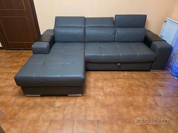 Divano con chaise longue