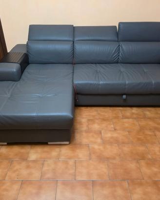 Divano con chaise longue