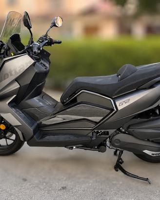 Scooter Wottan GT2 300