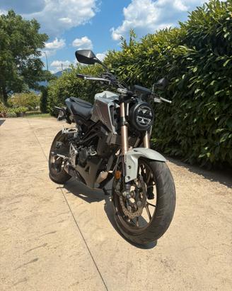 honda CB125r