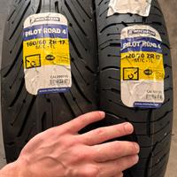 Michelin Pilot Road 4  misura 120/70 e 160/60 ZR17