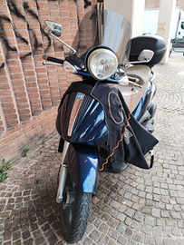 Piaggio Beverly 350