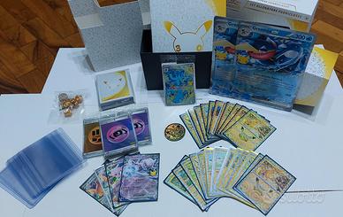 Lotto Pokemon 30°: contenuto ETB+4 EX+25 pikachu 