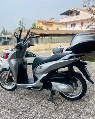 HONDA SH 300 i PASSAGGIO E TAGLIANDO INCLUSO MIN
