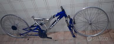 Bici NUZZI.
Bici come Nelle Foto.
