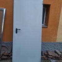 Porta cantina in ferro