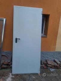 Porta cantina in ferro