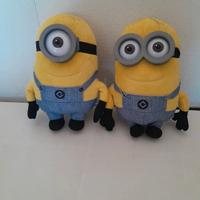 2 pupazzi minions Cm circa 30